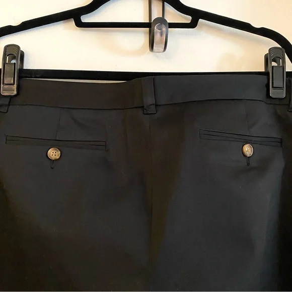 Tommy Hilfiger black pants size 16. - Picture 5 of 6
